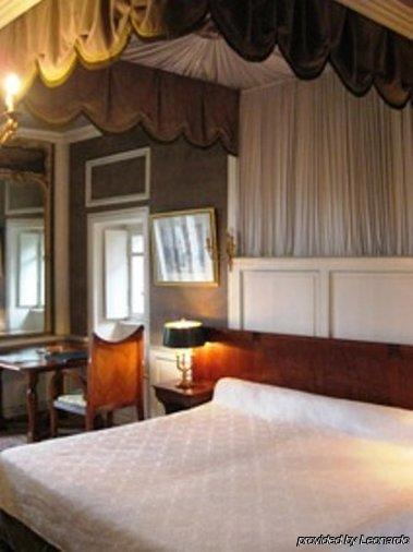 Hotel Chateau Du Val Hillion Ruang foto